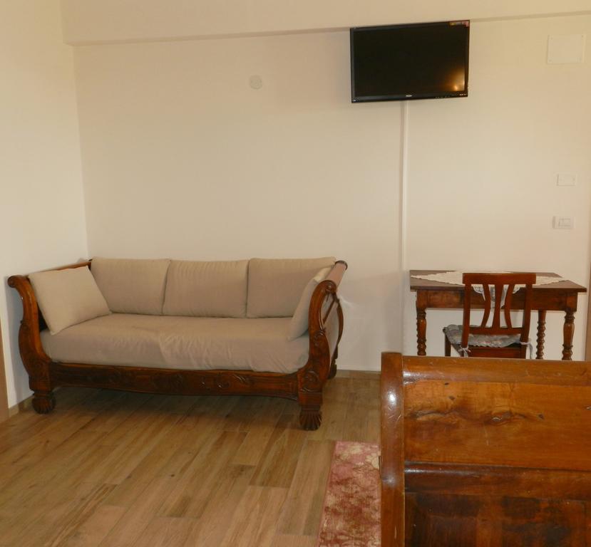 Agriturismo Zio Michele Hotel Isola Della Scala Kültér fotó